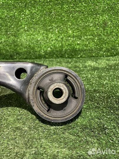 Рычаг передний левый honda civic.stream