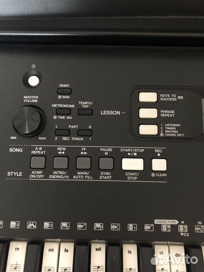 Цифровое пианино yamaha