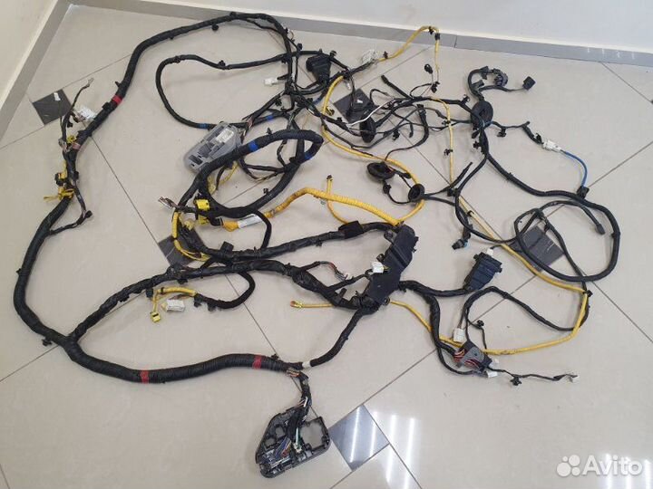 Проводка салона Hyundai Sonata YF G4KJ 2012