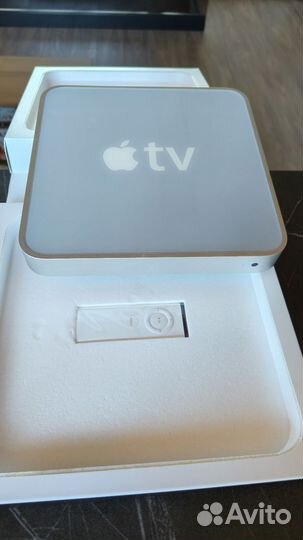Apple TV 1 поколение