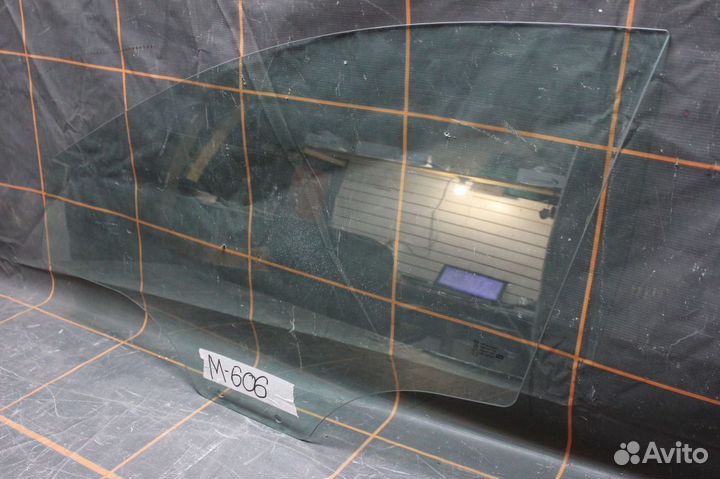 Стекло двери передней левой - Hyundai Solaris