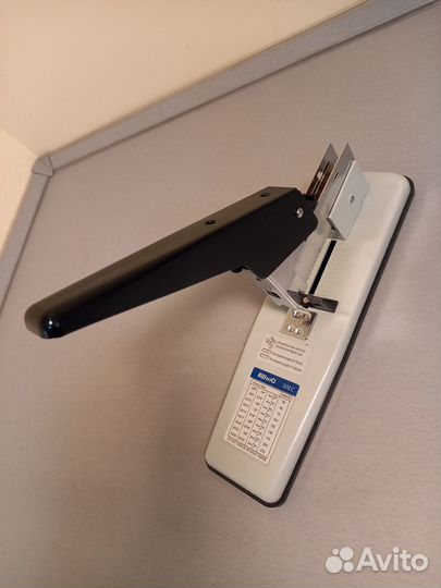 Степлеры канцелярские KW-trio 50SB и KW-trio LC