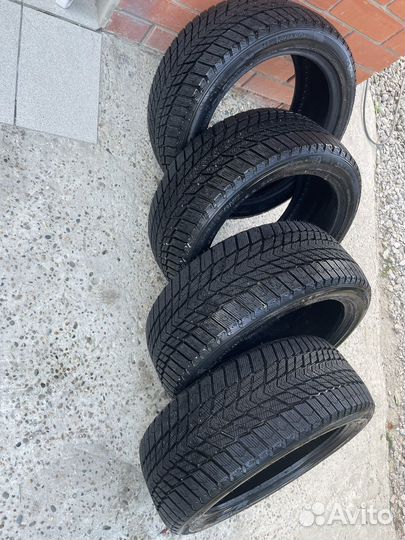 Roadstone Winguard Ice Plus 225/45 R17