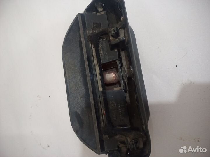 Стоп сигнал Рено Сандеро