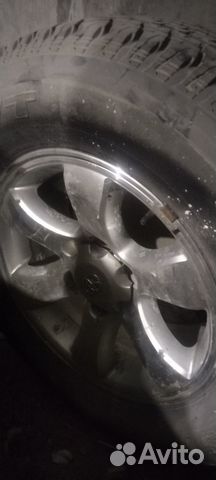 Bridgestone Dueler H/T 265/65 R17