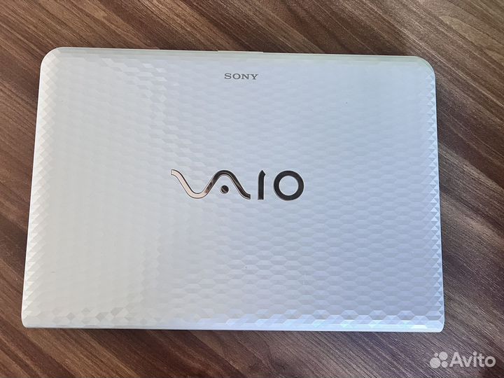 Ноутбук vaio sony PCG-61B11V