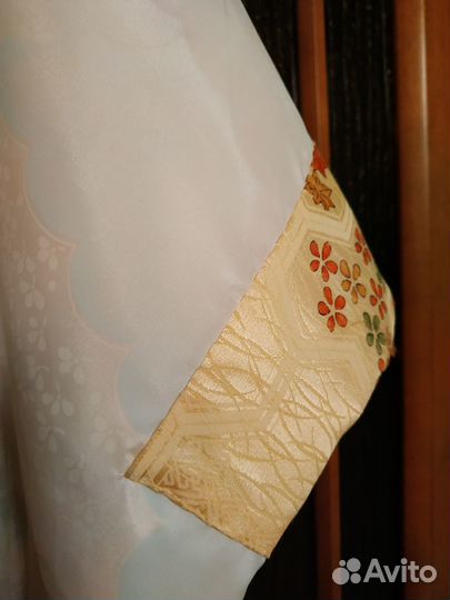 Кимоно женск.короткое плотное ручной работы Япония