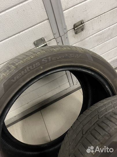 Hankook Ventus S1 Evo 3 K127 275/40 R21 и 315/35 R21