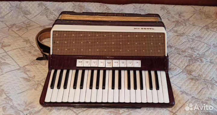 Аккордеон hohner tango 2M