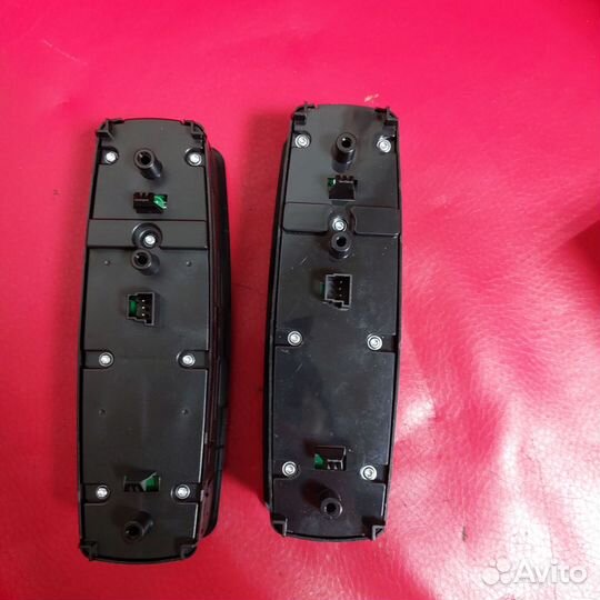 Мерседес 251, 164 блок кнопок стеклоподъемника нов