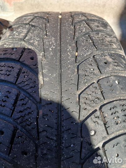 Viatti Strada Asimmetrico 195/65 R15