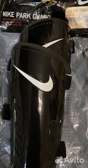 Щитки футбольные Nike Tiempo Park Guard