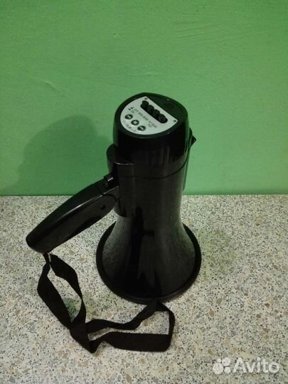 Мегафон ручной 15 Вт MG-206RUL/b черный