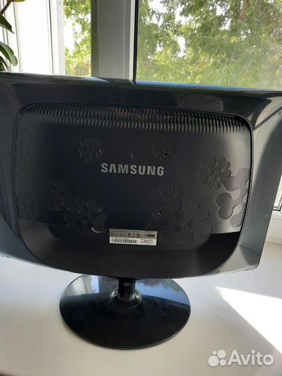 Монитор оригинальный samsung 24 дюйма