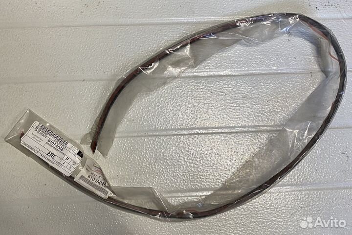 Оригинальные молдинги стекла Outlander 12