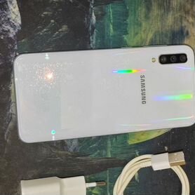 Samsung Galaxy A50, 4/64 ГБ