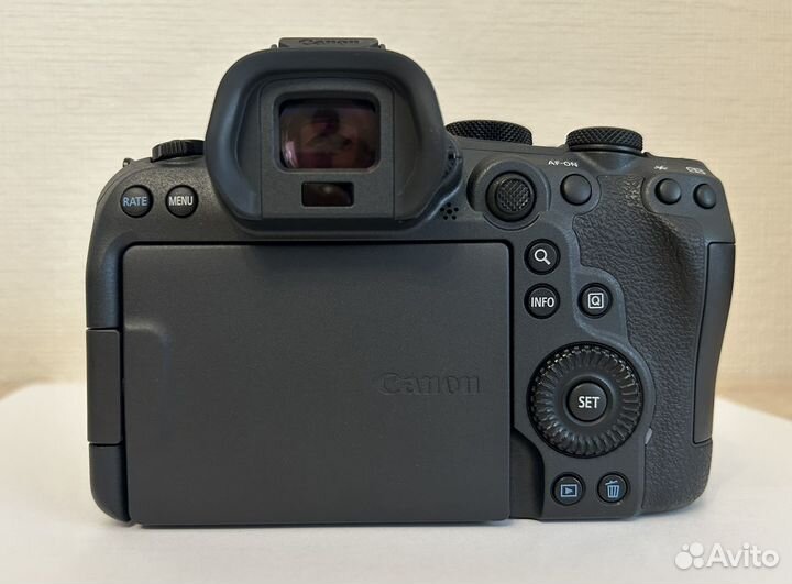 Canon EOS R6 Mark II Body