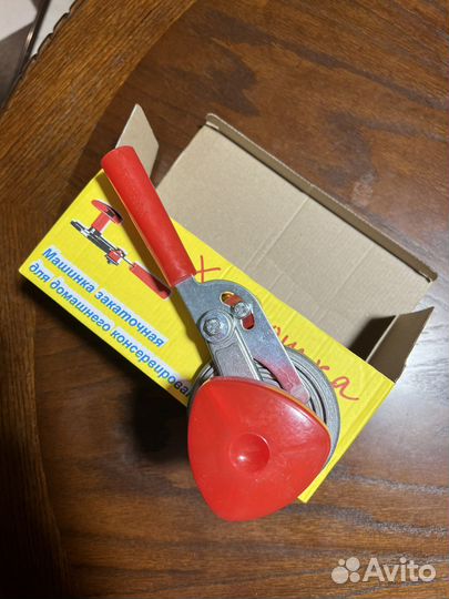 Закаточная машинка новая