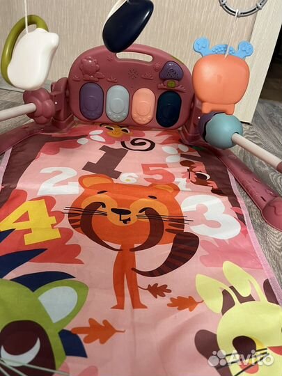 Развивающий коврик