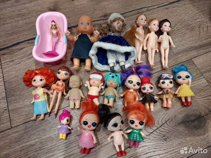 Пакет маленьких кукол