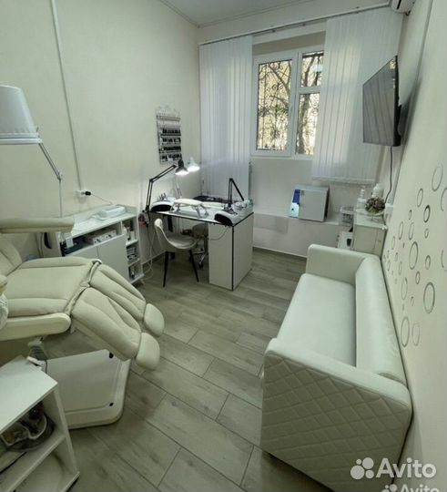 Маникюр Наращивание Гель-лак Педикюр эстетический