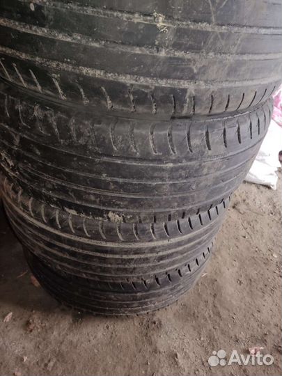 Viatti Strada Asimmetrico 215/60 R16