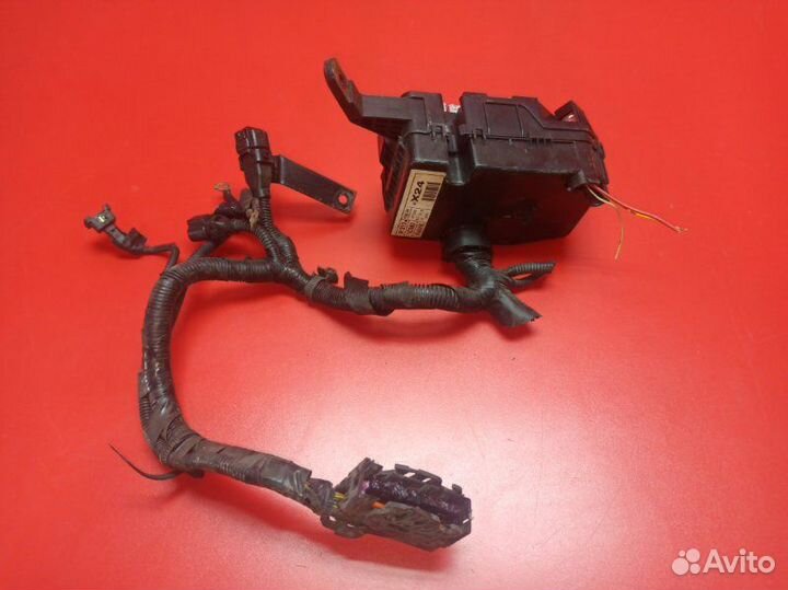 Блок предохранителей подкапотный Hyundai Getz TB