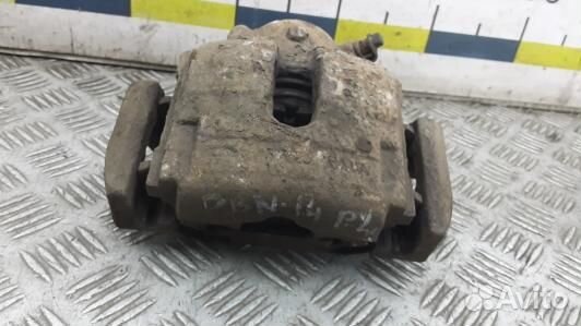 Суппорт тормозной передний левый BMW X3 E83 (DBN14