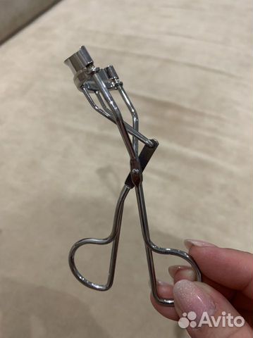 Керлер (щипцы для завивки ресниц)