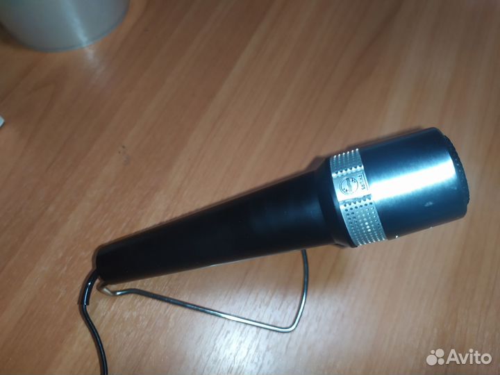 Микрофон Philips 8302