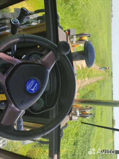 Экскаватор-погрузчик MST M542 PLUS, 2022