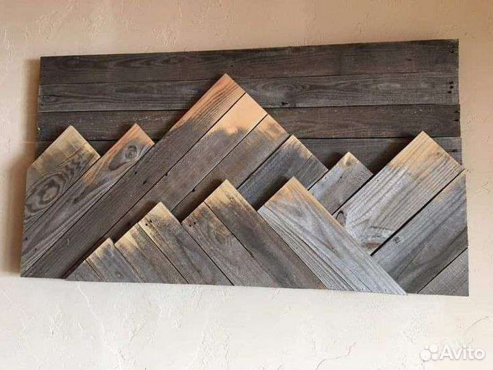 Панно из дерева