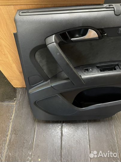 Задняя правая карта двери Audi Q7 4l