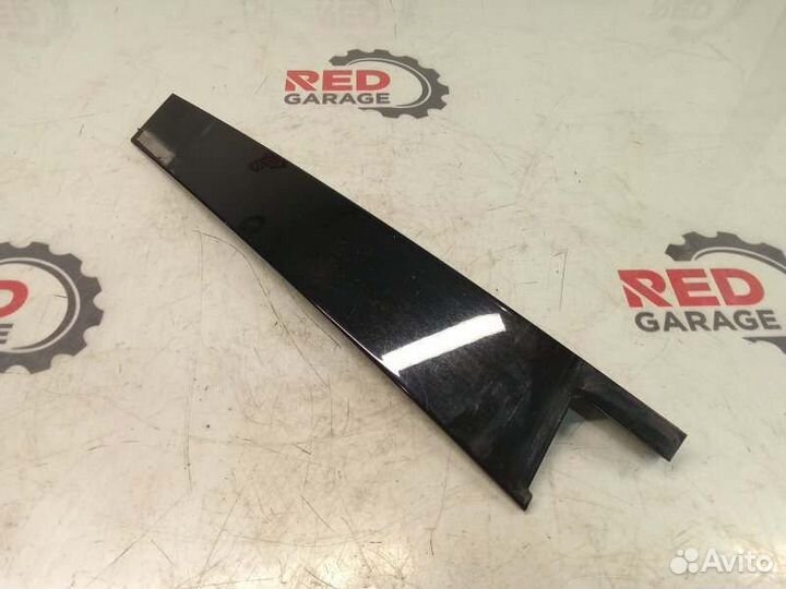 Накладка двери задняя левая Mercedes-Benz E-Class