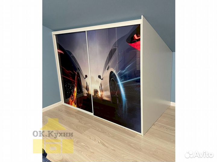 Распашной шкаф