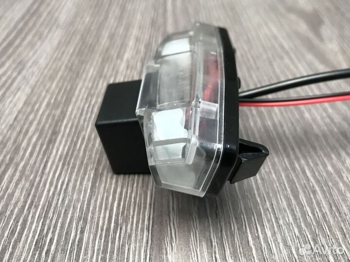 Камера заднего вида для Honda CR-V 2006-2018