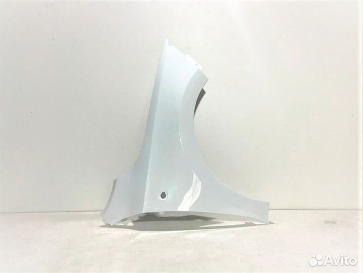 Крыло Skoda Rapid Правое Pure White LC9A (Белое)