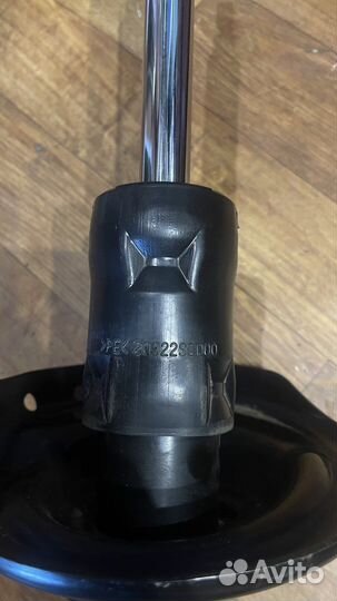 Амортизатор Subaru Forester