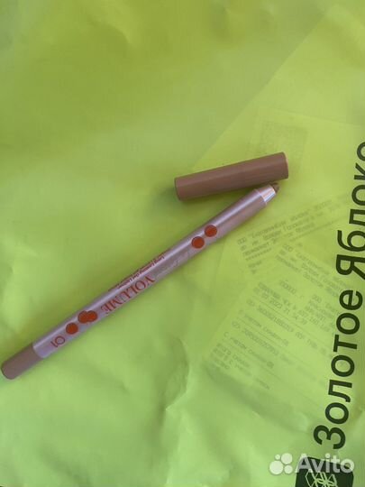 Стойкий карандаш для губ Vivienne Sabo