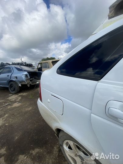 Правая задняя крыло LADA Priora