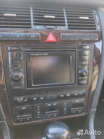 Рамка для 2 din магнитолы Ауди а8 д2 рестайлинг