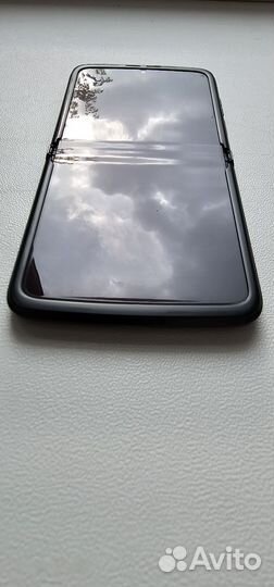 Motorola Moto Razr 2022, 12/512 ГБ