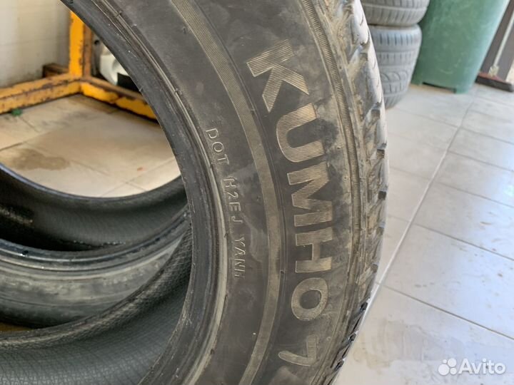 Kumho Crugen Premium KL33 225/65 R17 102V
