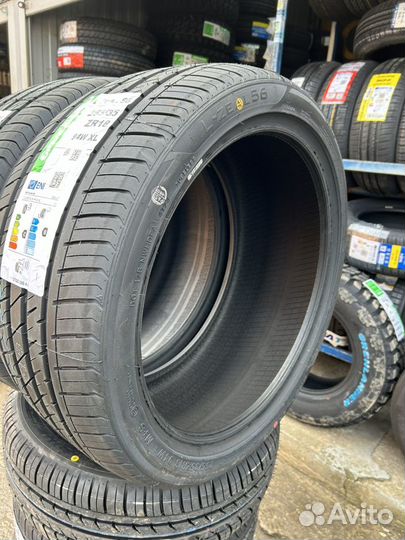 Grenlander L-Zeal56 225/40 R18 и 255/35 R18 94W