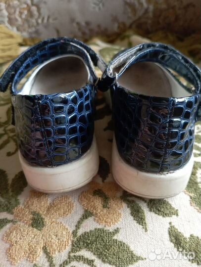 Туфли для девочки р. 24