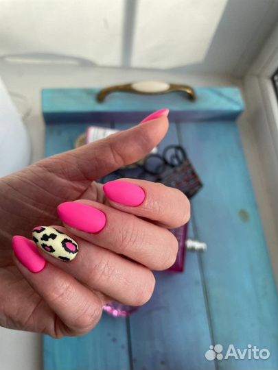 Мастер маникюра