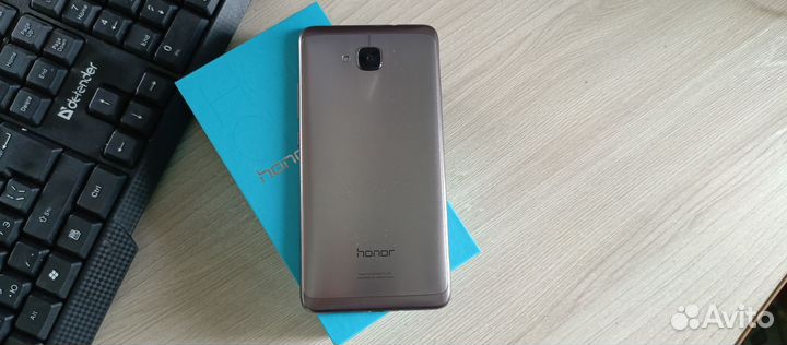 HONOR 5C, 2/16 ГБ