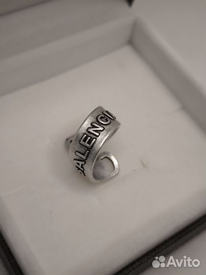 Кольцо Баленсиага серебро, латунь