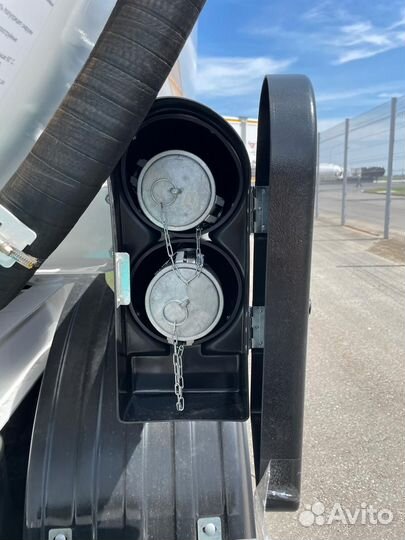 Полуприцеп бензовоз Сеспель SF4332, 2024