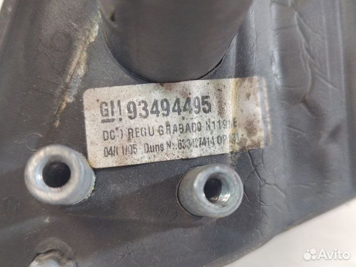 Зеркало правое Opel Meriva A Z16XE 2005